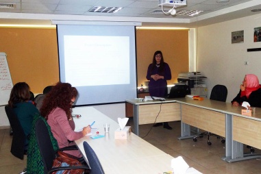 تمكين المرأة في المناطق المهمشة في القدس