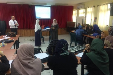 تمكين المرأة في المناطق المهمشة في القدس