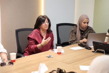 عرض نتائج "تحليل المعيقات وتقييم المعارف والمواقف والممارسات حول الصحة والحقوق الجنسية والإنجابية والعنف  ضد النساء والفتيات في الضفة الغربية