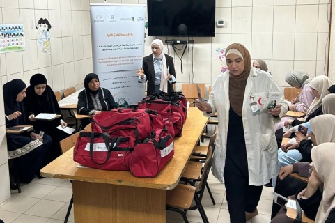 Juzoor reaches 1,000 beneficiaries through sessions promoting patient safety and infection prevention in Jenin and Tulkarm.