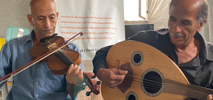 Bringing moments of joy and connection to older people in Gaza 